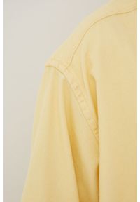 Levi's® - Levi's koszula jeansowa męska kolor żółty relaxed z kołnierzykiem klasycznym. Okazja: na spotkanie biznesowe. Typ kołnierza: kołnierzyk klasyczny. Kolor: żółty. Materiał: jeans. Styl: klasyczny #5