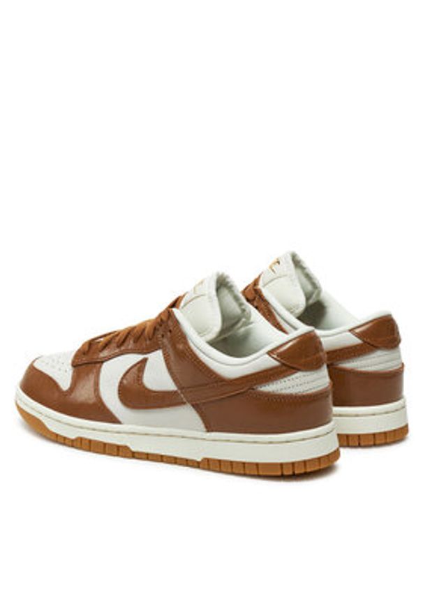 Nike Sneakersy Dunk Low Lx FJ2260 001 Brązowy. Kolor: brązowy. Materiał: skóra