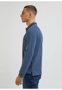 Lee - LEE PIQUE POLO MESKA KOSZULKA Z DŁUGIM RĘKAWEM LONGSLEEVE DEEP WATERS L61VRLA62. Typ kołnierza: polo. Długość rękawa: długi rękaw. Długość: długie #4