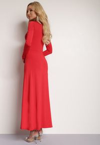 Renee - Czerwona Sukienka Polora. Kolor: czerwony. Materiał: dzianina. Długość rękawa: długi rękaw. Wzór: jednolity, aplikacja. Typ sukienki: rozkloszowane, dopasowane. Styl: elegancki. Długość: maxi #5