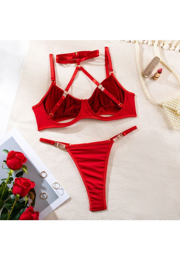 Intica - Komplet bielizny z chokerem na romantyczny wieczór Anahi. Kolor: czerwony. Materiał: materiał