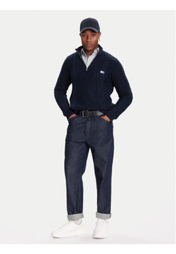 Tommy Jeans Sweter DM0DM22103 Granatowy Regular Fit. Kolor: niebieski. Materiał: bawełna