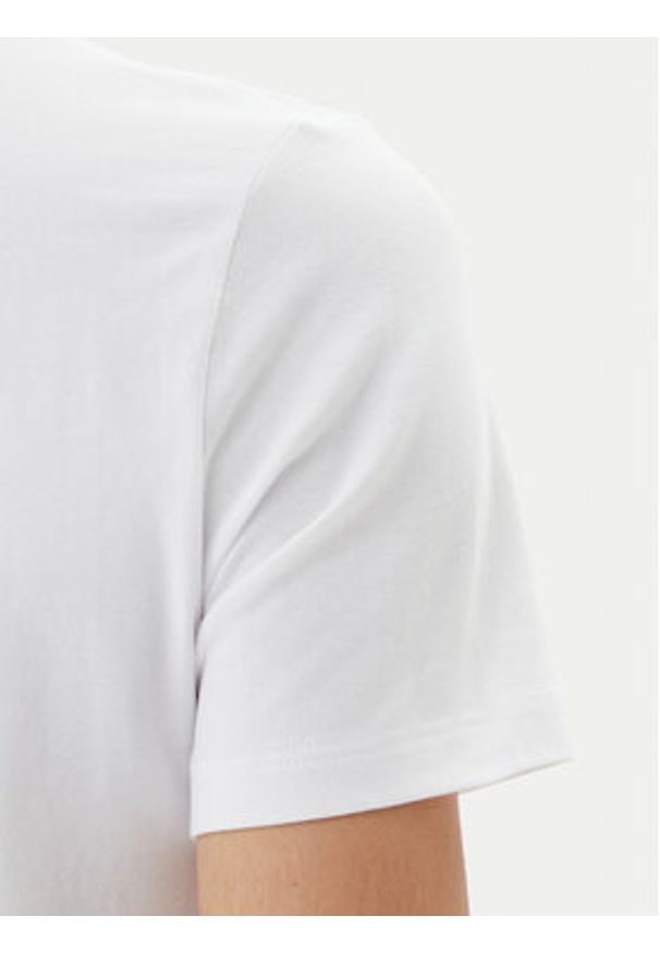 EA7 Emporio Armani T-Shirt 7W000094 AF10373 U0002 Biały Slim Fit. Kolor: biały. Materiał: bawełna
