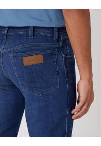 Wrangler - WRANGLER TEXAS SLIM MĘSKIE SPODNIE JEANSOWE JEANSY FREE WAY W12SYJZ99 112334232