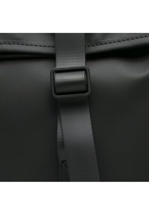 Rains Plecak Rolltop Rucksack W3 13320 Czarny. Kolor: czarny. Materiał: materiał