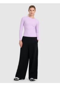 4f - 4F Longsleeve slim z prążkowanej dzianiny damski - fioletowy XS. Kolor: fioletowy. Materiał: prążkowany, dzianina. Długość rękawa: długi rękaw
