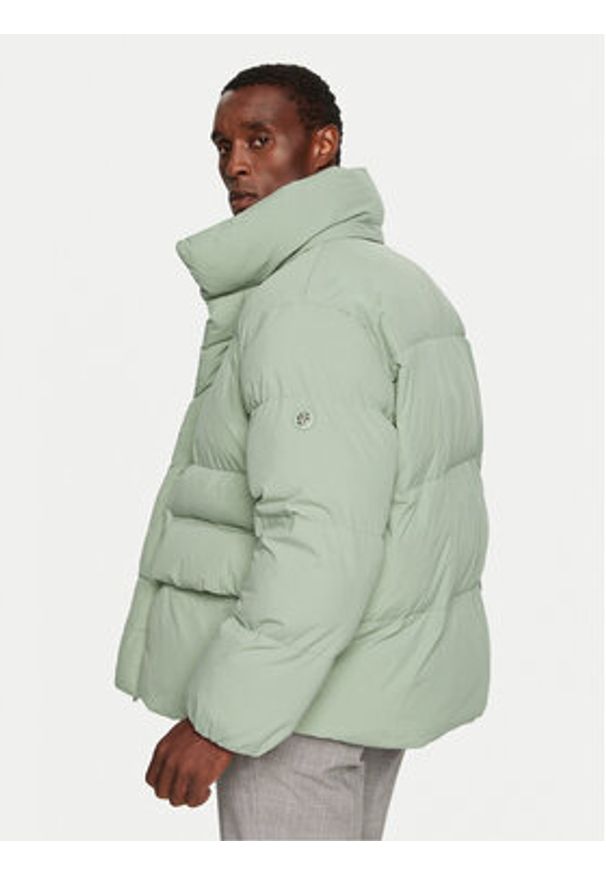 BOSS Kurtka zimowa C-Celvie 50524002 Zielony Regular Fit. Kolor: zielony. Materiał: syntetyk. Sezon: zima