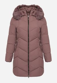 Born2be - Ciemnofioletowa Kurtka Pikowana z Ozdobnymi Przeszyciami Ozdobiona Futerkiem Sarittia. Okazja: na co dzień, na spacer. Kolor: fioletowy. Materiał: futro. Wzór: aplikacja. Sezon: zima. Styl: klasyczny, casual, elegancki #5