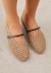 Renee - Brązowe Boho Balerinki w Stylu Mary Jane z Plecioną Cholewką Berinyra. Okazja: na co dzień. Zapięcie: pasek. Kolor: brązowy. Materiał: jeans, len. Szerokość cholewki: normalna. Obcas: na płaskiej podeszwie. Styl: boho #4