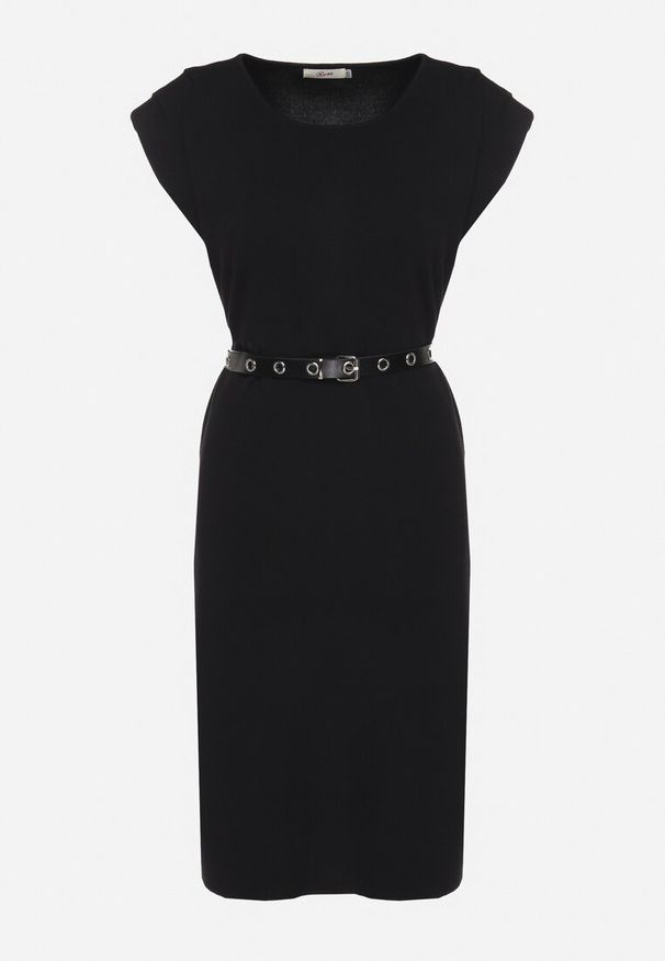 Born2be - Czarna Sukienka z Wiskozą o Pudełkowym Kroju z Paskiem z Klamrą Polliviera. Okazja: na co dzień. Kolor: czarny. Materiał: wiskoza. Styl: elegancki, casual