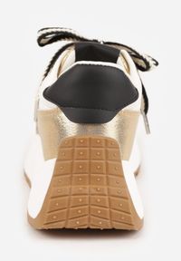 Renee - Złote Streetwearowe Sneakersy Chunky VICES na Platformie Ilnatea. Okazja: na co dzień. Kolor: złoty. Materiał: jeans. Obcas: na platformie. Sport: fitness #3