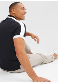 bonprix - Shirt polo z materiału pique. Typ kołnierza: polo. Kolor: czarny. Materiał: materiał #3