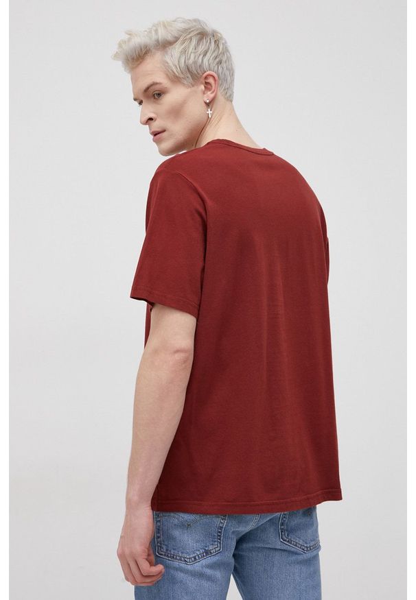 Levi's® - Levi's - T-shirt bawełniany. Okazja: na spotkanie biznesowe. Kolor: czerwony. Materiał: bawełna. Styl: biznesowy