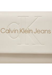 Calvin Klein Jeans Torebka Sculpted Ew Flap Wichain25 Mono K60K612221 Écru. Materiał: skórzane