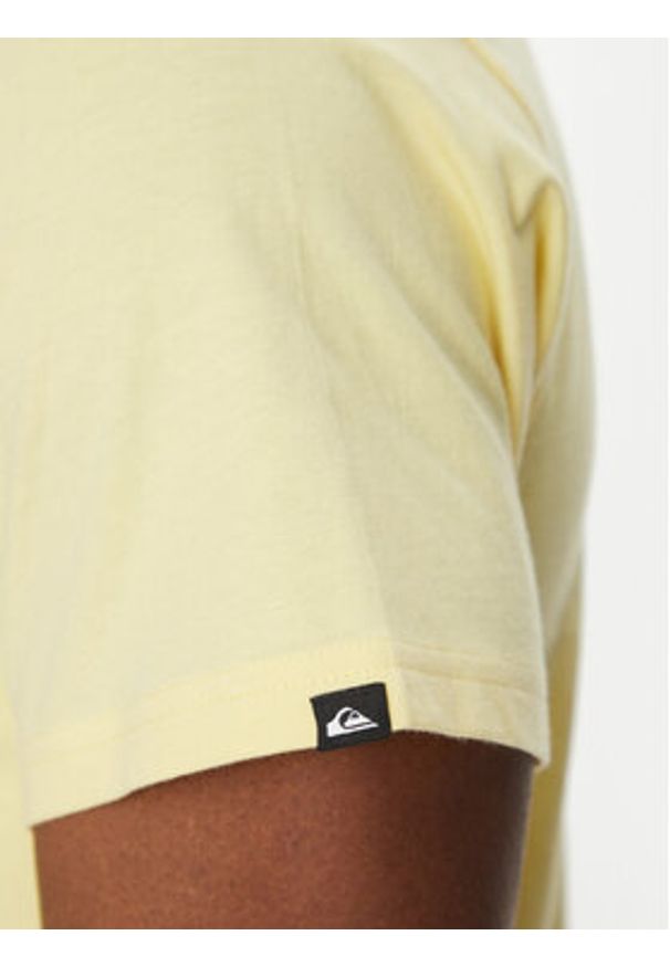 Quiksilver T-Shirt EQYZT08062 Żółty Regular Fit. Kolor: żółty. Materiał: bawełna