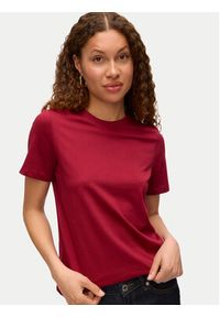 Vero Moda T-Shirt Paulina 10316991 Czerwony Regular Fit. Kolor: czerwony. Materiał: bawełna