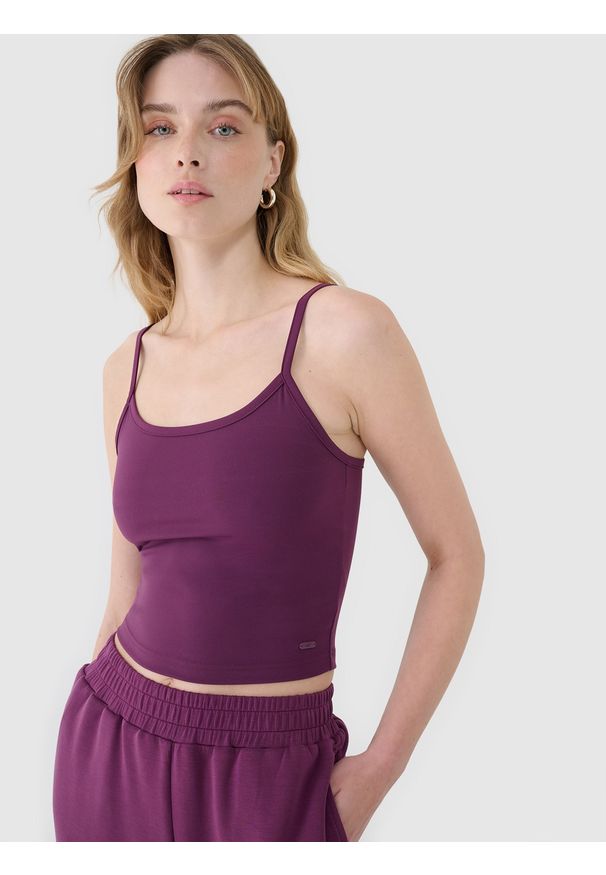4f - 4F Crop-top slim damski - fioletowy XL. Kolor: fioletowy. Materiał: włókno, elastan, materiał, syntetyk, dzianina. Długość rękawa: na ramiączkach. Wzór: gładki, jednolity, ze splotem