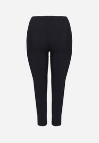 Born2be - Granatowe Spodnie z Wiskozą z Gumką w Talii i Aplikacjami przy Nogawkach Stellorie. Okazja: na co dzień. Kolekcja: plus size. Kolor: niebieski. Materiał: wiskoza. Wzór: aplikacja. Styl: elegancki, casual