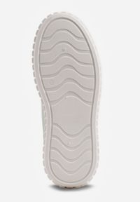 Born2be - Zielone Sneakersy na Grubej Podeszwie z Tłoczeniem i Ozdobnymi Paskami Ralis. Okazja: na co dzień. Zapięcie: pasek. Kolor: zielony. Materiał: jeans, dresówka #3