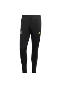 Adidas - Jogging adidas Salah. Kolor: czarny. Sport: bieganie
