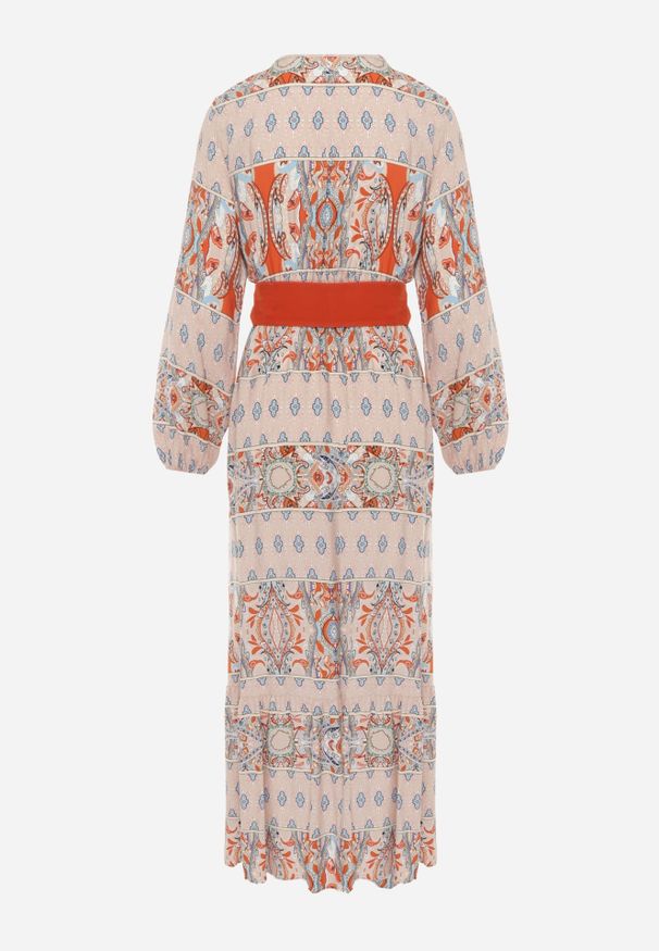 Renee - Jasnobeżowa Sukienka Rozkloszowana z Paskiem Shara. Okazja: na spacer, na plażę. Kolor: beżowy. Materiał: materiał, tkanina. Typ sukienki: kopertowe. Styl: boho. Długość: maxi