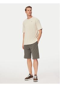 Guess Szorty sportowe U6GD00 KC241 Szary Regular Fit. Kolor: szary. Materiał: bawełna. Styl: sportowy #5