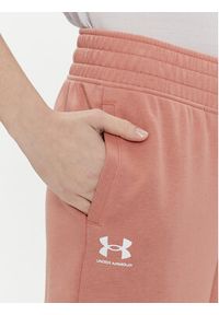 Under Armour Spodnie dresowe Ua Rival Terry Crop Wide Leg 1382737-696 Różowy Loose Fit. Kolor: różowy. Materiał: bawełna #4