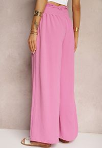 Renee - Różowe Spodnie High Waist z Szerokimi Nogawkami i Gumką w Pasie Risabessa. Okazja: na co dzień. Stan: podwyższony. Kolor: różowy. Styl: elegancki, casual #4