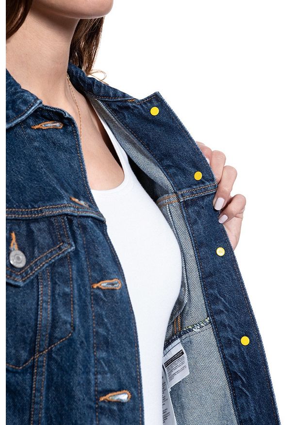 Levi's® - LEVI’S EX-BOYFRIEND TRUCKER DAMSKA KURTKA JEANSOWA JEANS DŻINSOWA PEANUTS 299440069. Materiał: jeans