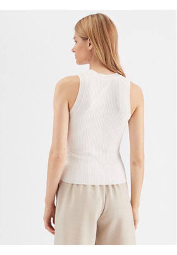 JDY Top Aya 15287501 Biały Slim Fit. Kolor: biały. Materiał: wiskoza