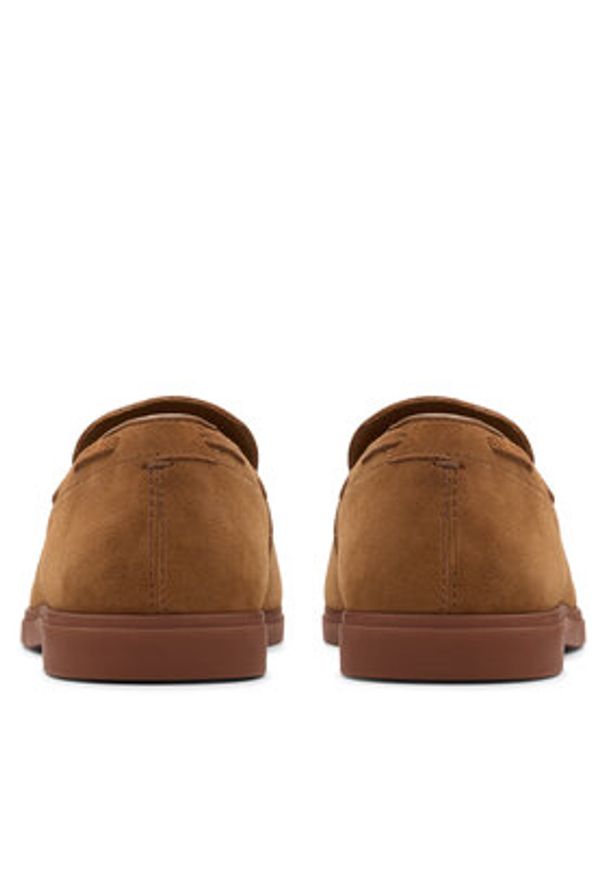 Clarks Mokasyny Torford Tassel 26180333 Brązowy. Kolor: brązowy. Materiał: skóra, zamsz