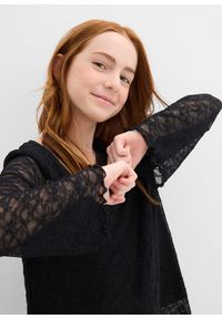 bonprix - Koronkowa bluzka z długim rękawem. Kolor: czarny. Materiał: koronka. Długość rękawa: długi rękaw. Długość: długie. Styl: elegancki #2