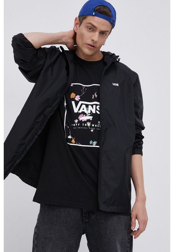 Vans Kurtka męska kolor czarny przejściowa. Okazja: na co dzień. Kolor: czarny. Materiał: tkanina. Wzór: gładki. Styl: casual