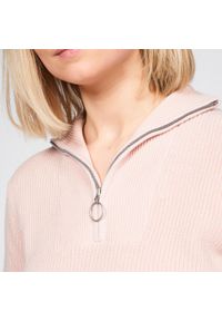 INESIS - Sweter do golfa damski Inesis MW500. Typ kołnierza: golf. Kolor: różowy. Materiał: materiał, bawełna. Wzór: ze splotem. Styl: sportowy, elegancki
