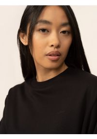 outhorn - Bluza nierozpinana bez kaptura damska. Okazja: na co dzień. Typ kołnierza: bez kaptura. Materiał: dzianina, bawełna, poliester. Styl: casual #6