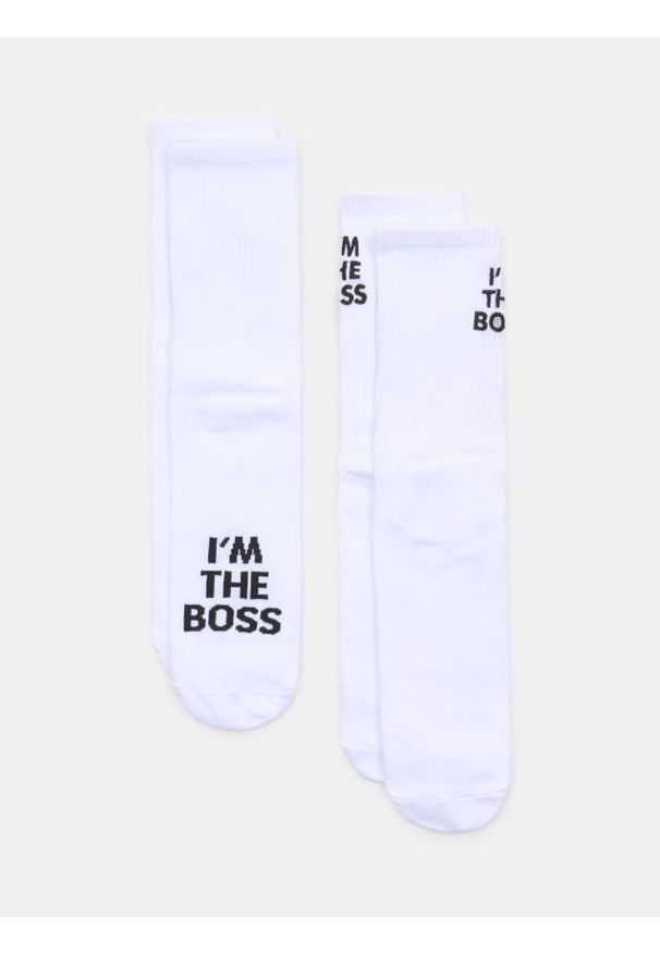 Sinsay - Prążkowane skarpetki z haftowanym napisem 2 pack - biały. Kolor: biały. Materiał: prążkowany. Wzór: napisy, haft