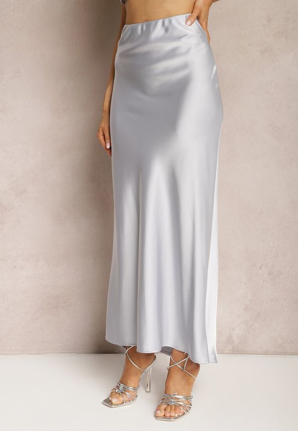 Renee - Szara Satynowa Spódnica Maxi High Waist Formia. Stan: podwyższony. Kolor: szary. Materiał: satyna