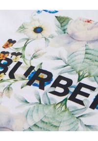 BURBERRY CHILDREN - Biały t-shirt z kolorowym nadrukiem 3-14 lat. Kolor: biały. Materiał: bawełna. Wzór: kolorowy, nadruk. Sezon: lato