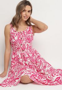 Born2be - Ciemnoróżowa Bawełniana Sukienka Rozkloszowana Ozdobiona Guzikami Lisavena. Okazja: na co dzień. Kolor: różowy. Materiał: bawełna. Wzór: aplikacja. Typ sukienki: rozkloszowane. Styl: casual, elegancki #5