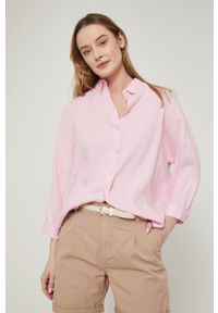 medicine - Medicine koszula damska kolor różowy relaxed z kołnierzykiem klasycznym. Typ kołnierza: kołnierzyk klasyczny. Kolor: różowy. Materiał: tkanina. Wzór: gładki. Styl: klasyczny #4