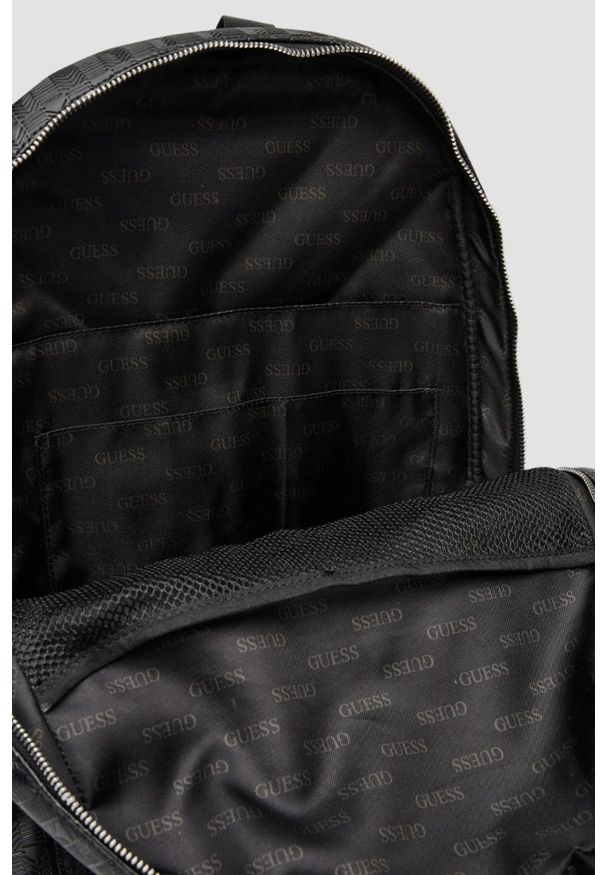 Guess - GUESS Czarny plecak męski Torino. Kolor: czarny. Materiał: skóra ekologiczna. Styl: elegancki