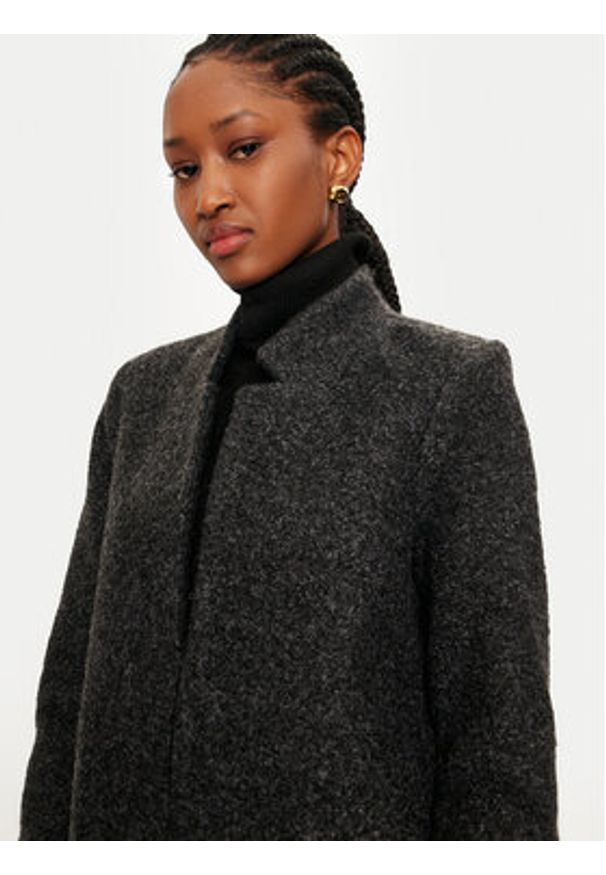 Vero Moda Płaszcz przejściowy Elitekatrine 10311258 Szary Regular Fit. Kolor: szary. Materiał: syntetyk