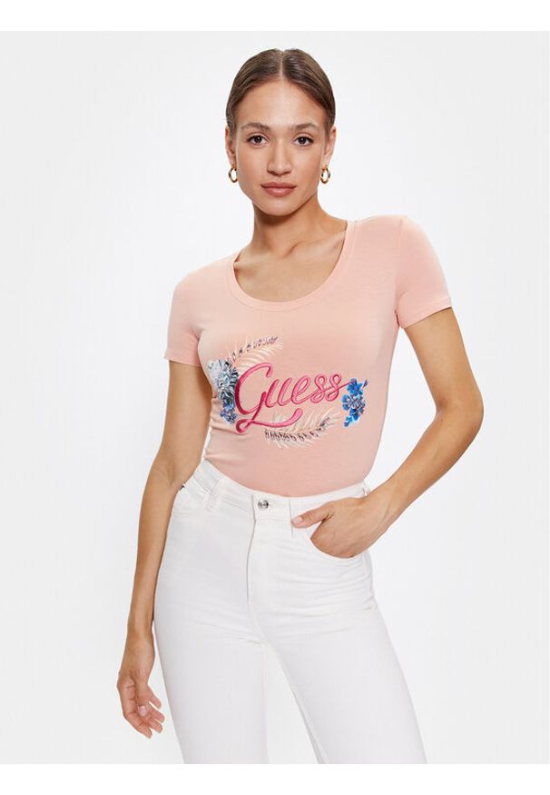 Guess T-Shirt Embellish Logo W3GI40 J1314 Różowy Slim Fit. Kolor: różowy. Materiał: bawełna