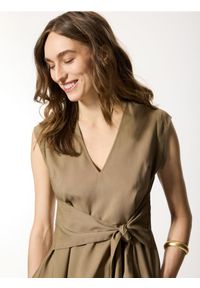 Reserved - Bluzka z lyocellu - warm olive #1