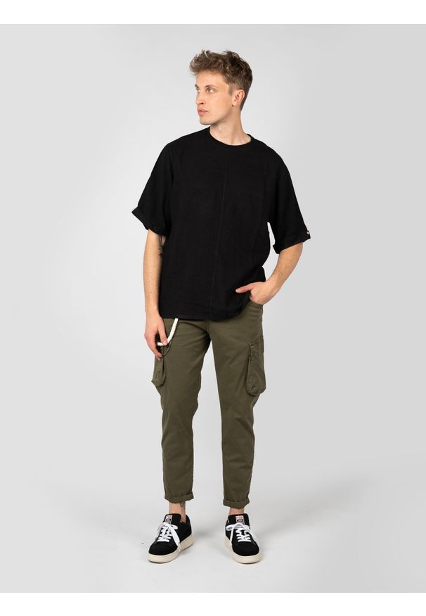 Xagon Man T-shirt | P25082V630TS | Mężczyzna | Czarny. Okazja: na co dzień. Kolor: czarny. Materiał: len, wiskoza. Długość: długie. Wzór: aplikacja. Styl: elegancki, casual