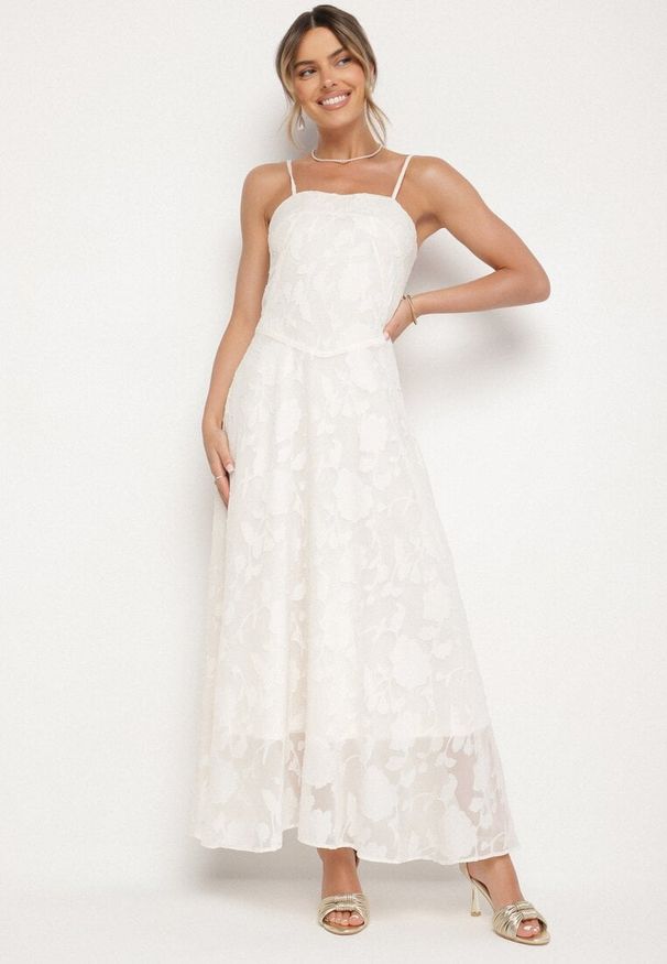 Born2be - Jasnobeżowa Rozkloszowana Sukienka Vices z Gorsetowym Wiązaniem Fenosella. Okazja: na imprezę. Typ kołnierza: dekolt gorset. Kolor: beżowy. Długość rękawa: na ramiączkach. Sezon: lato. Typ sukienki: gorsetowe. Styl: elegancki