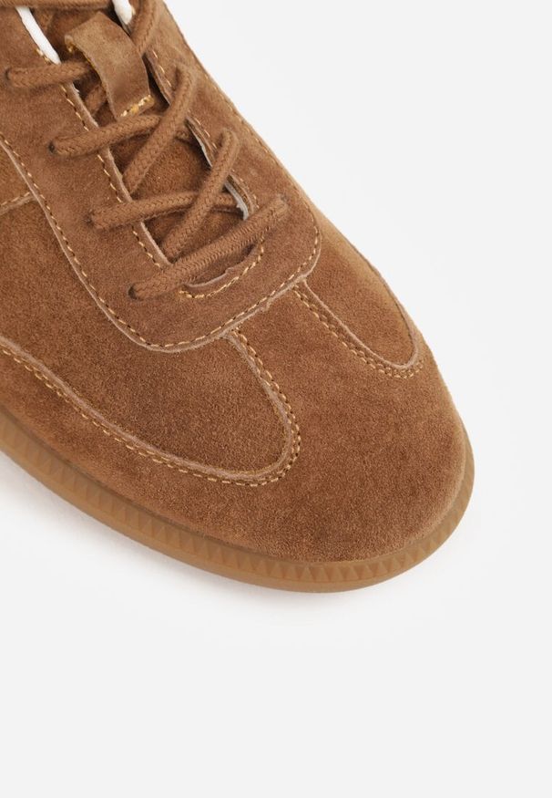 Renee - Brązowe Zamszowe Sneakersy z Wkładką ze Skóry Naturalnej w Stylu Tenisówek Adredine. Okazja: na co dzień. Kolor: brązowy. Materiał: zamsz, skóra