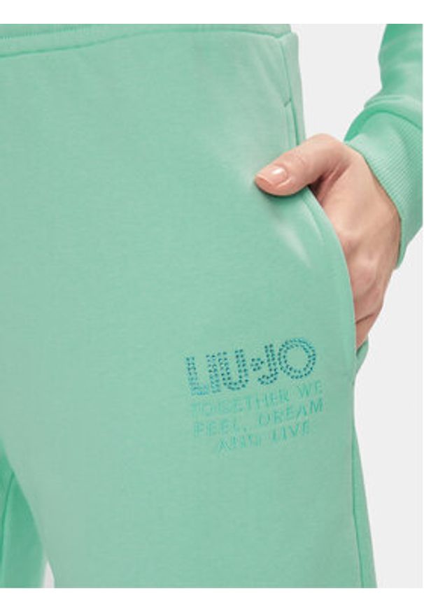Liu Jo Szorty sportowe MA4386 F0873 Zielony Regular Fit. Kolor: zielony. Materiał: bawełna