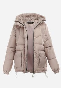 Renee - Beżowa Kurtka Pikowana Sabrino. Kolekcja: plus size. Kolor: beżowy. Materiał: materiał. Długość rękawa: długi rękaw. Długość: długie #6