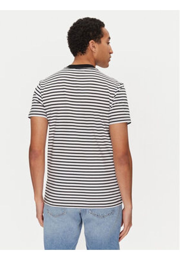 Calvin Klein Jeans T-Shirt J30J326683 Czarny Regular Fit. Kolor: czarny. Materiał: bawełna